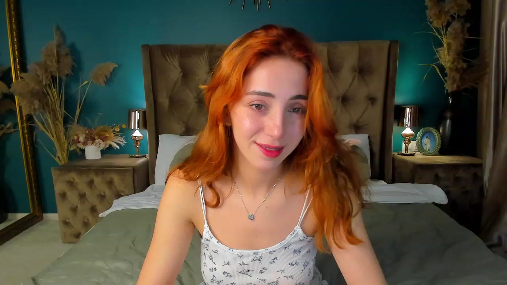 Gallery image thumbnail from ElsaYoung's myfreecams stream on, 09/20/2023, 05:53 image 5 of 20