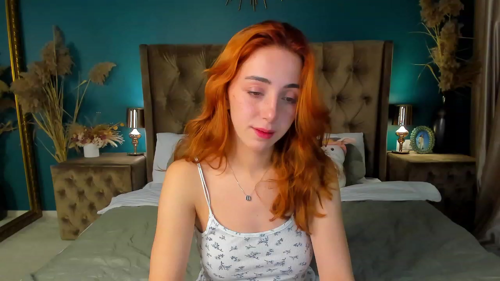 Gallery image thumbnail from ElsaYoung's myfreecams stream on, 09/20/2023, 05:53 image 3 of 20
