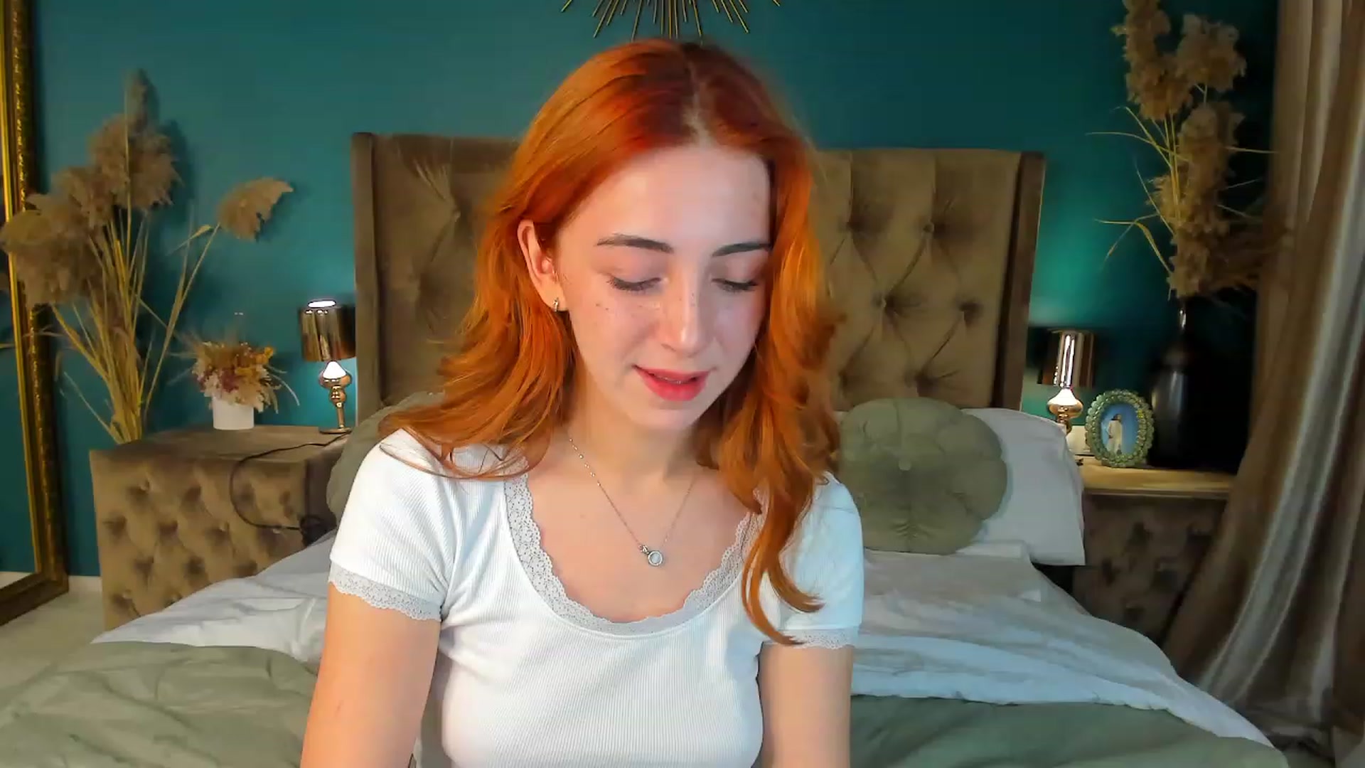 Gallery image thumbnail from ElsaYoung's myfreecams stream on, 09/22/2023, 14:50 image 10 of 20