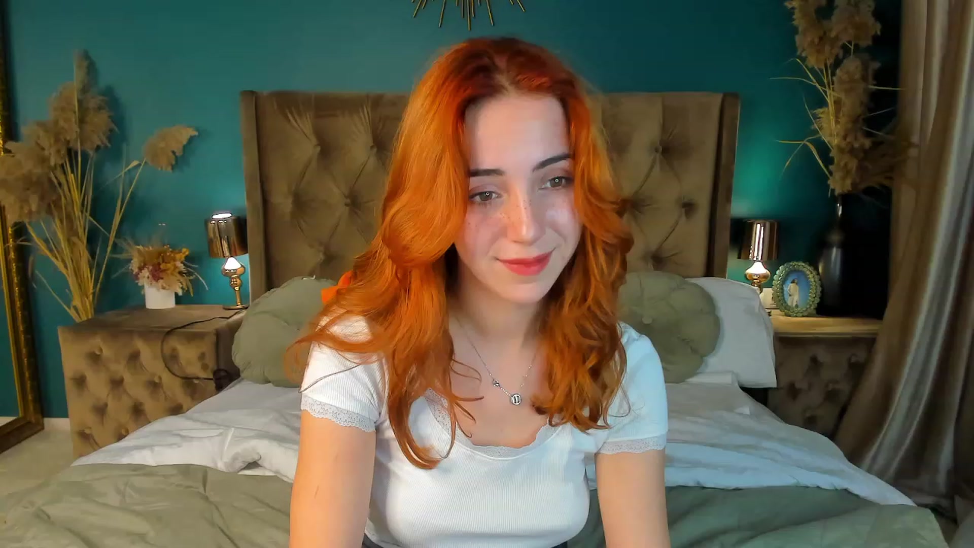 Gallery image thumbnail from ElsaYoung's myfreecams stream on, 09/22/2023, 14:50 image 6 of 20