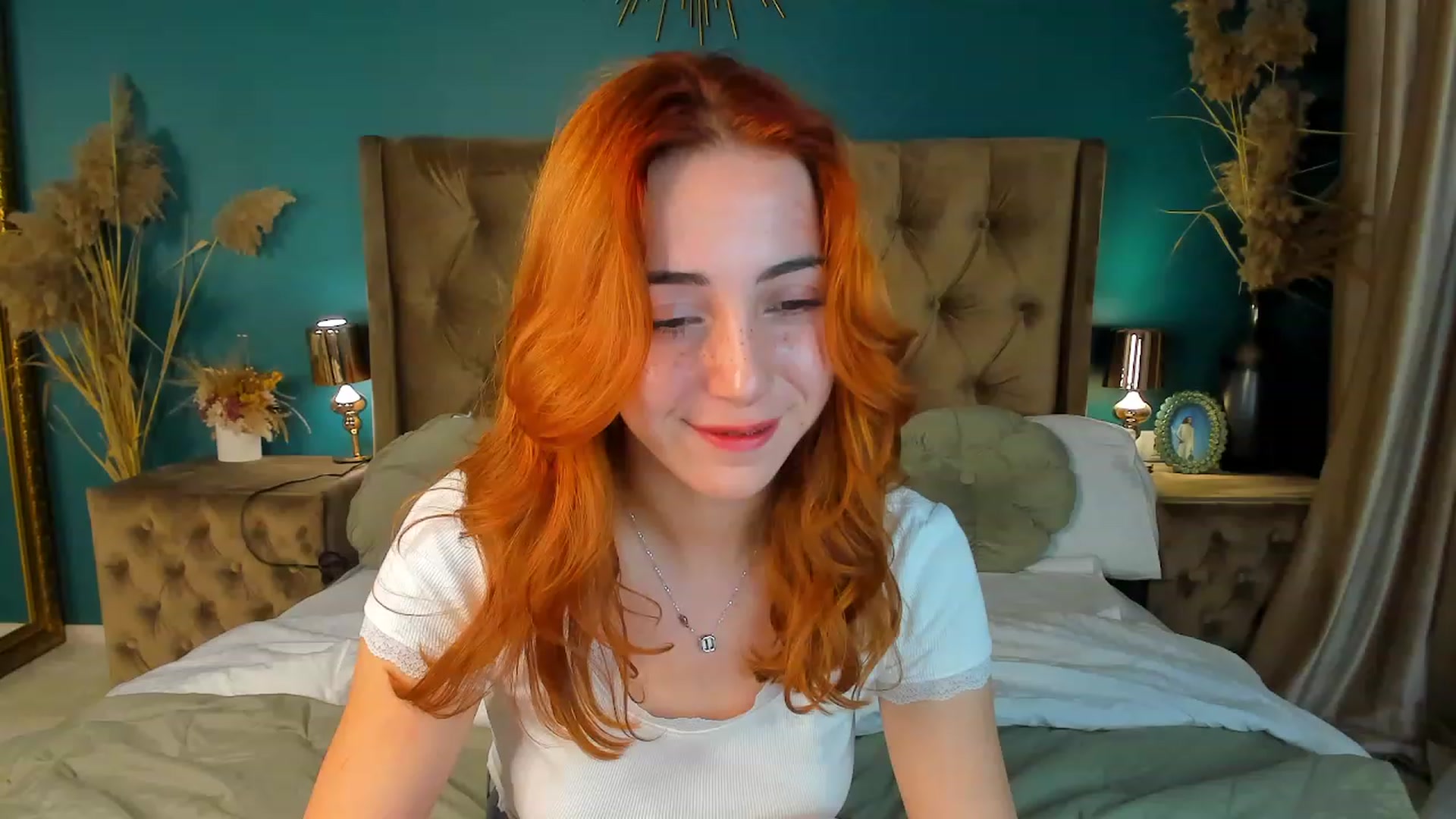 Gallery image thumbnail from ElsaYoung's myfreecams stream on, 09/22/2023, 14:50 image 7 of 20
