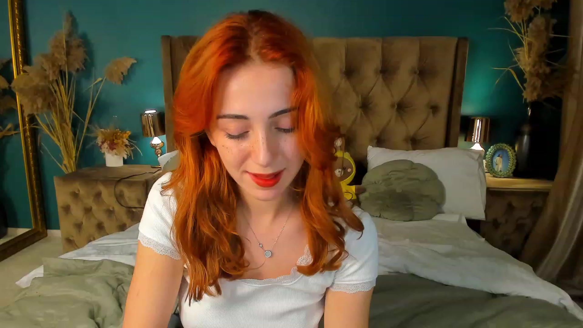 Gallery image thumbnail from ElsaYoung's myfreecams stream on, 09/22/2023, 16:52 image 13 of 20