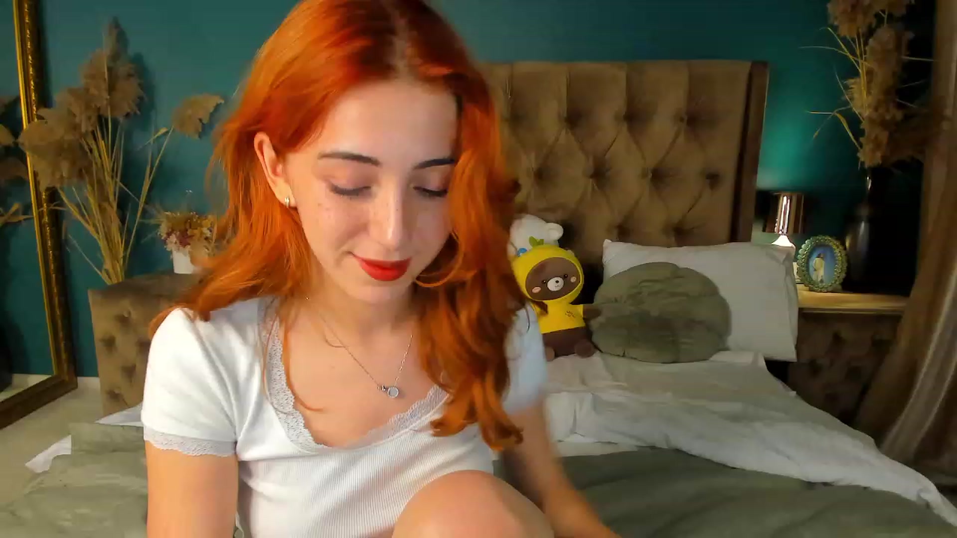 Gallery image thumbnail from ElsaYoung's myfreecams stream on, 09/22/2023, 16:52 image 10 of 20