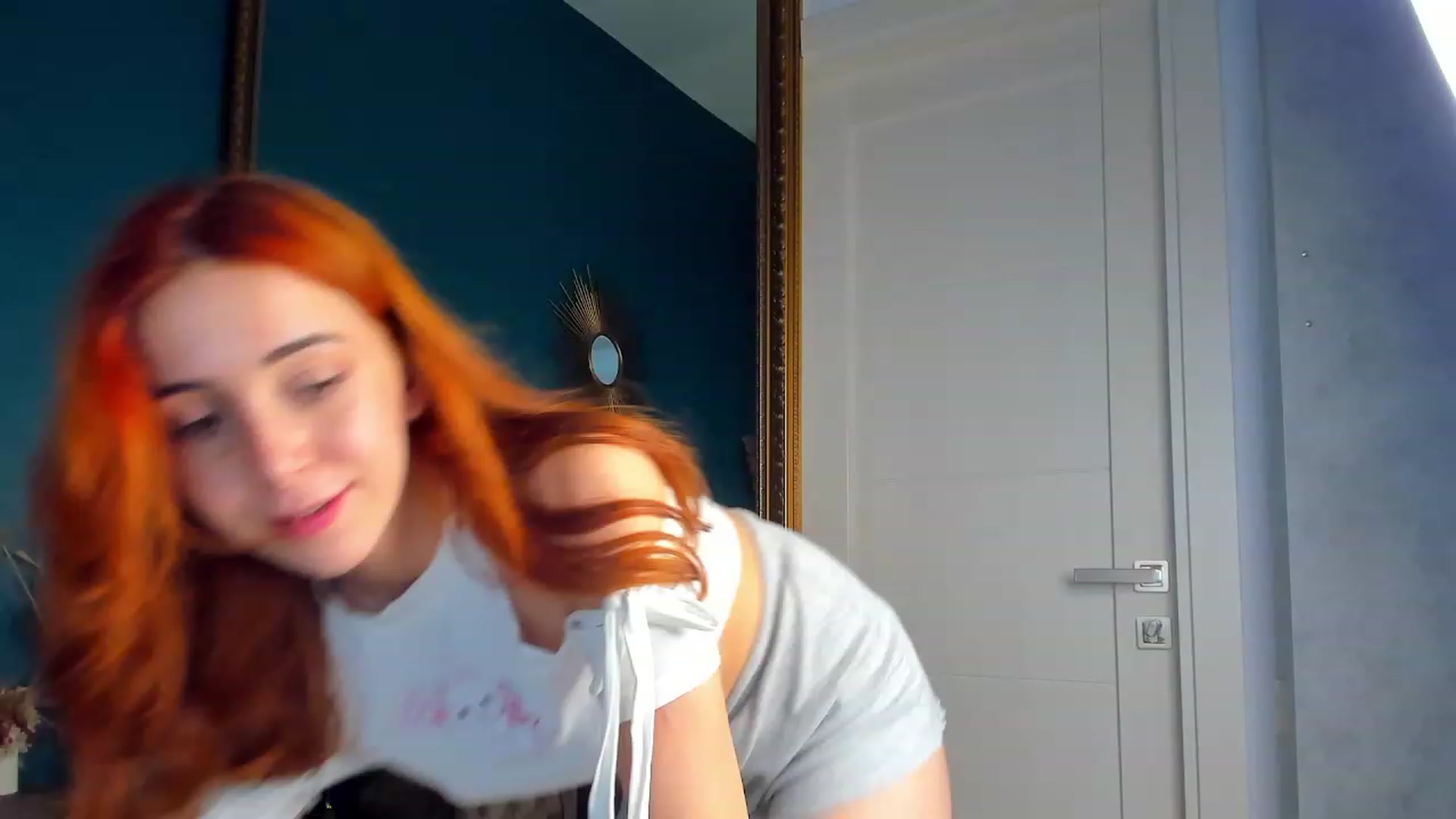 Gallery image thumbnail from ElsaYoung's myfreecams stream on, 09/23/2023, 10:39 image 7 of 20