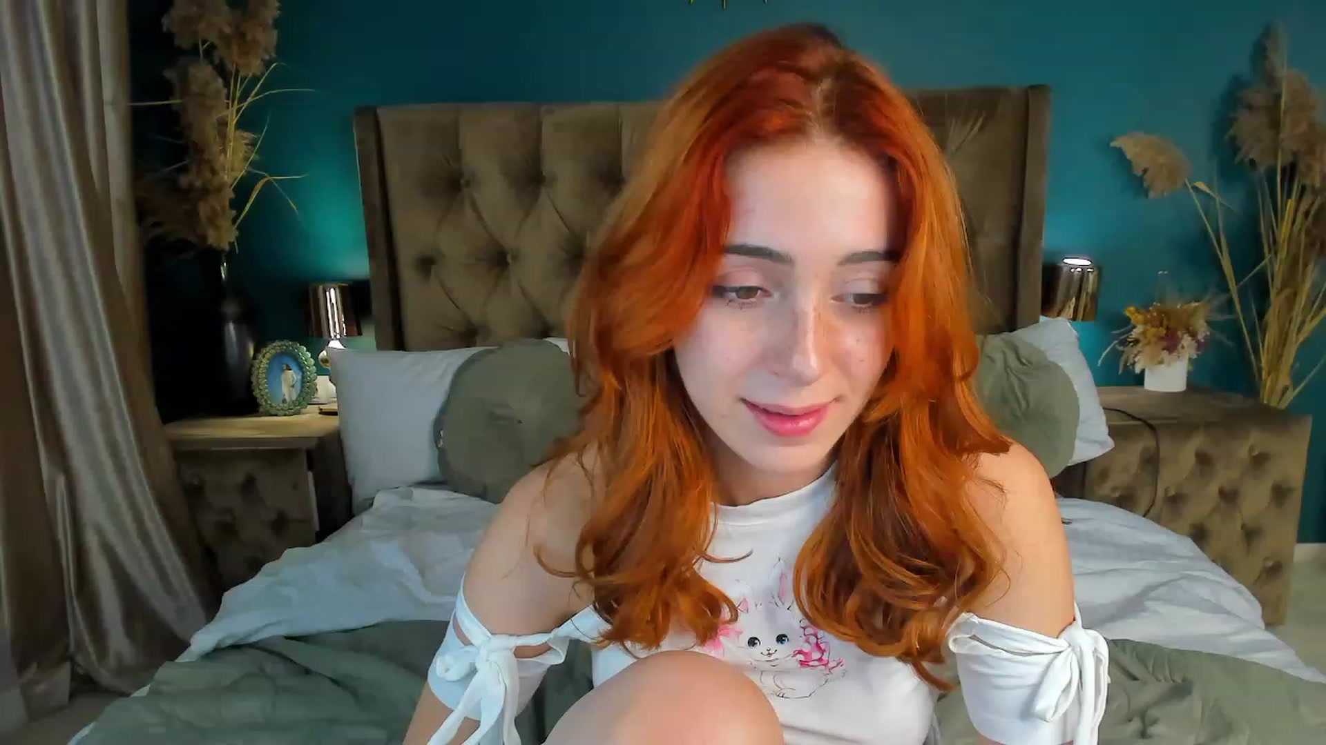 Gallery image thumbnail from ElsaYoung's myfreecams stream on, 09/23/2023, 10:39 image 2 of 20
