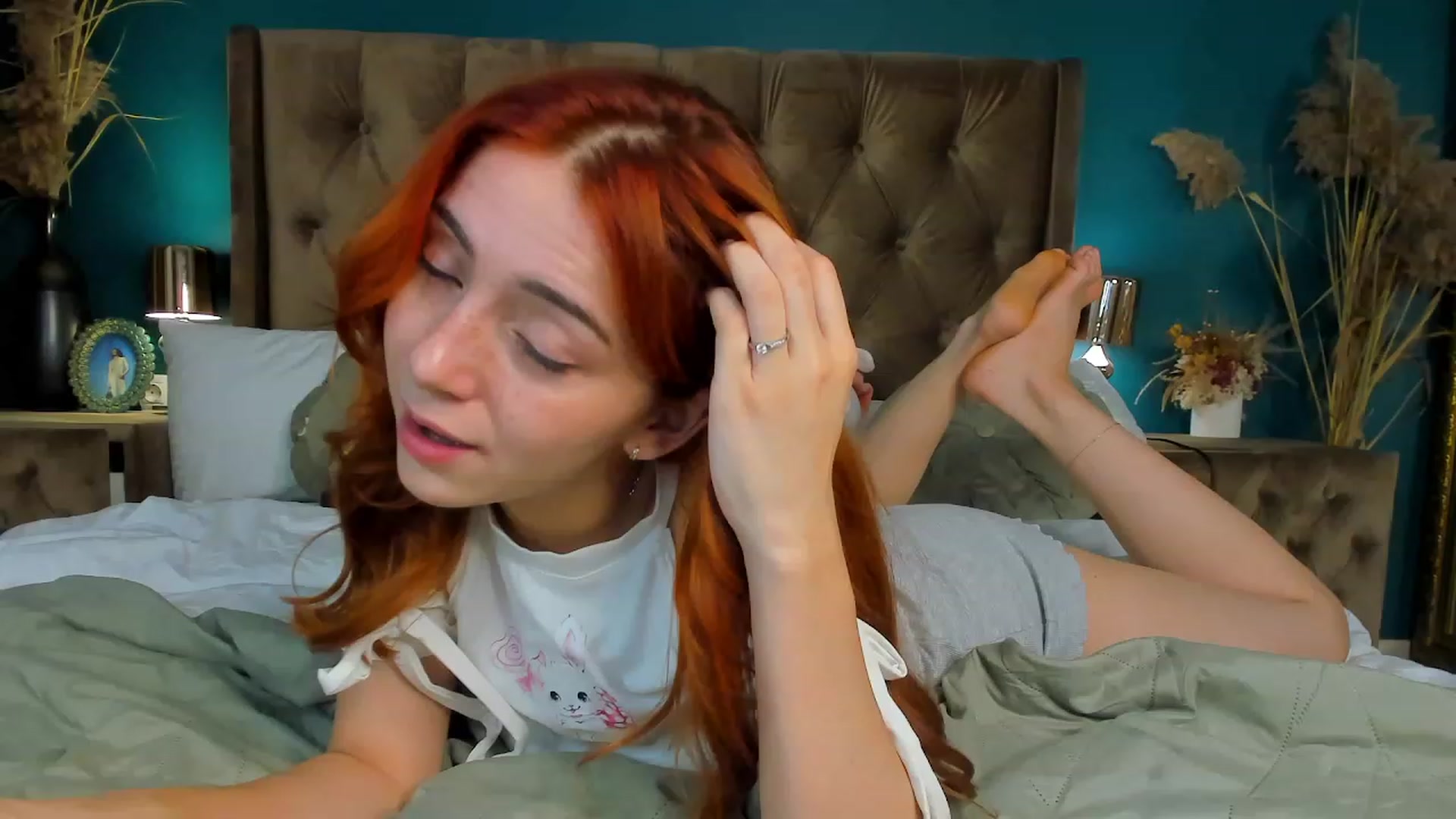 Gallery image thumbnail from ElsaYoung's myfreecams stream on, 09/23/2023, 10:39 image 19 of 20