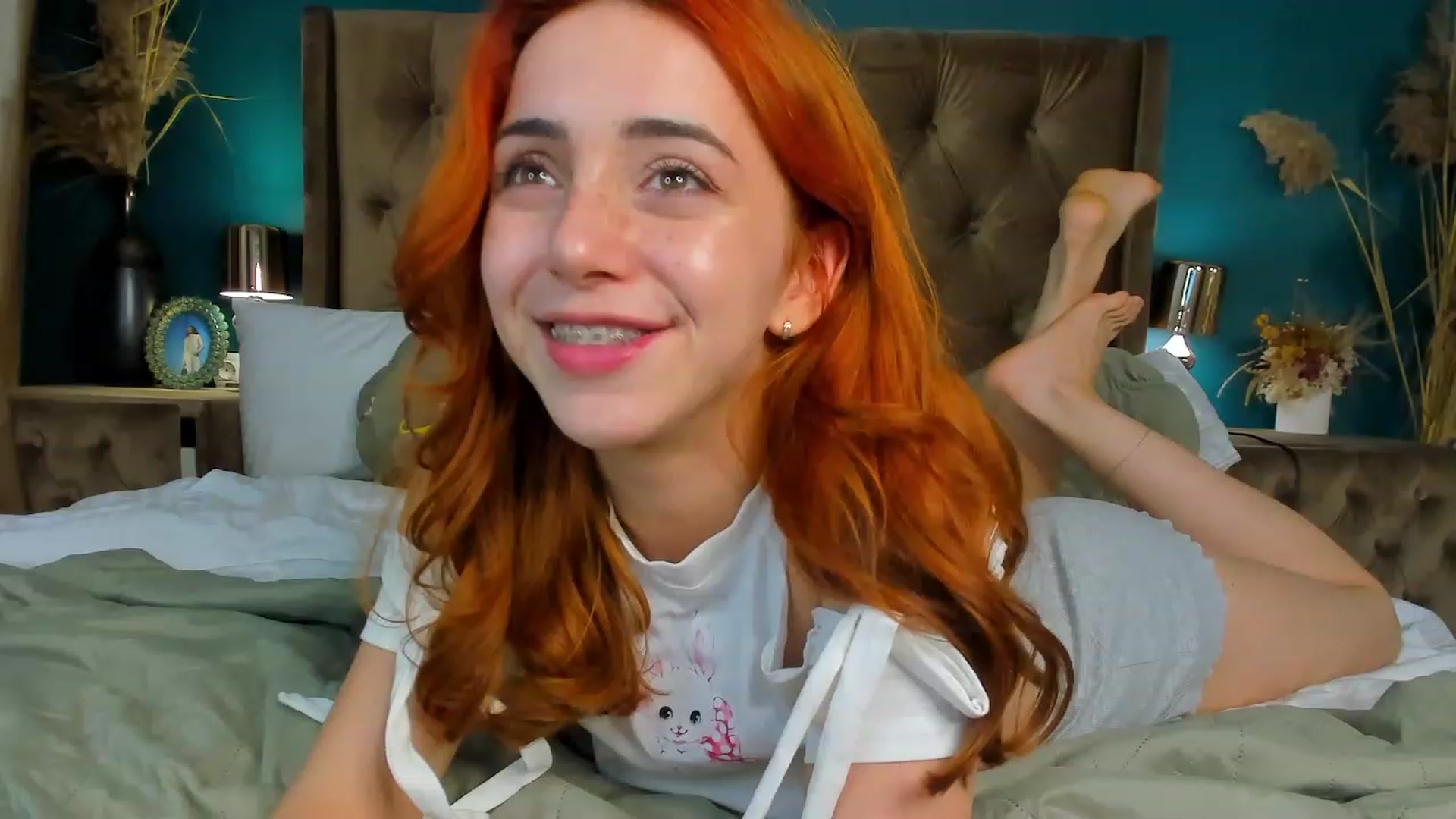 Gallery image thumbnail from ElsaYoung's myfreecams stream on, 09/23/2023, 10:54 image 13 of 20