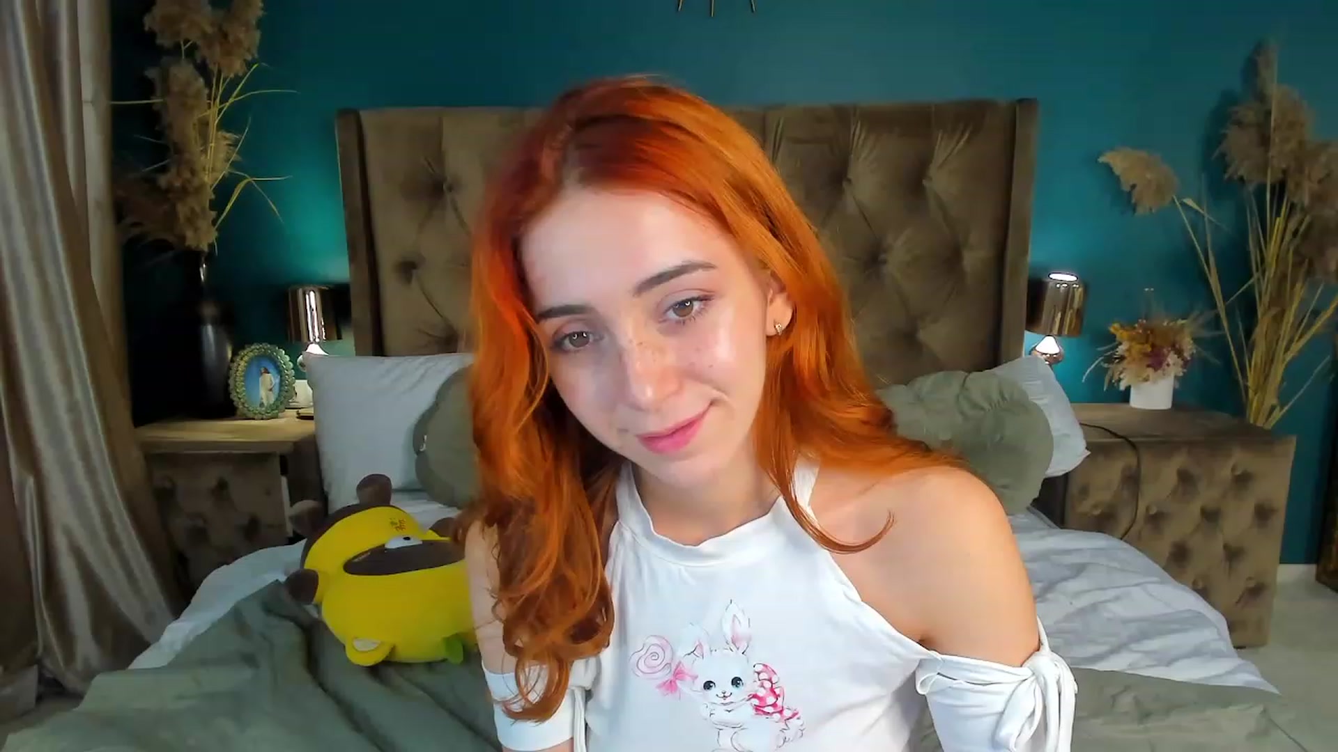 Gallery image thumbnail from ElsaYoung's myfreecams stream on, 09/23/2023, 12:24 image 6 of 20