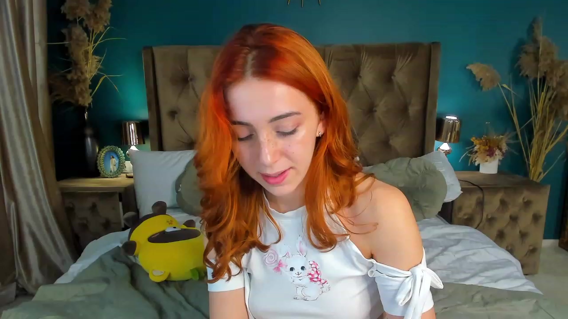 Gallery image thumbnail from ElsaYoung's myfreecams stream on, 09/23/2023, 12:24 image 10 of 20