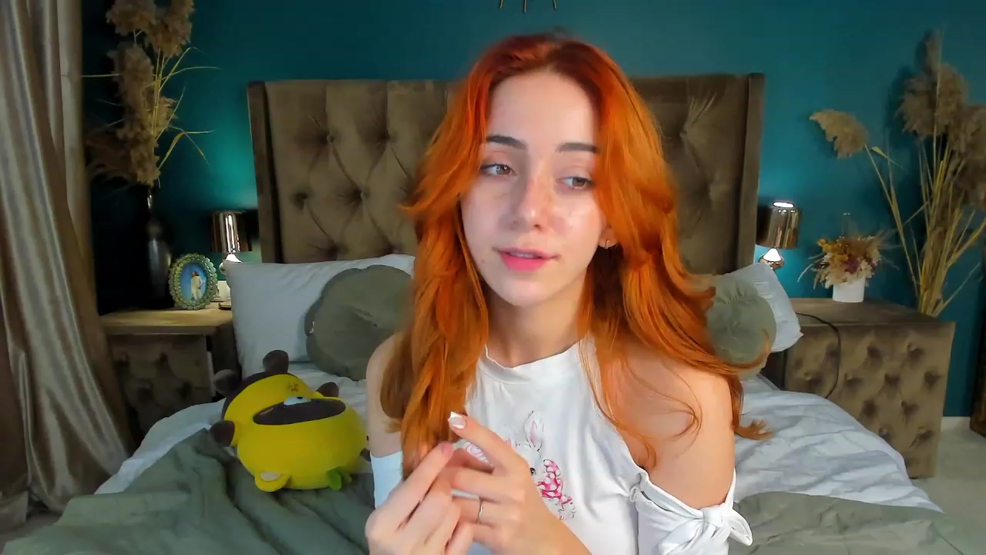 Gallery image thumbnail from ElsaYoung's myfreecams stream on, 09/23/2023, 12:24 image 5 of 20