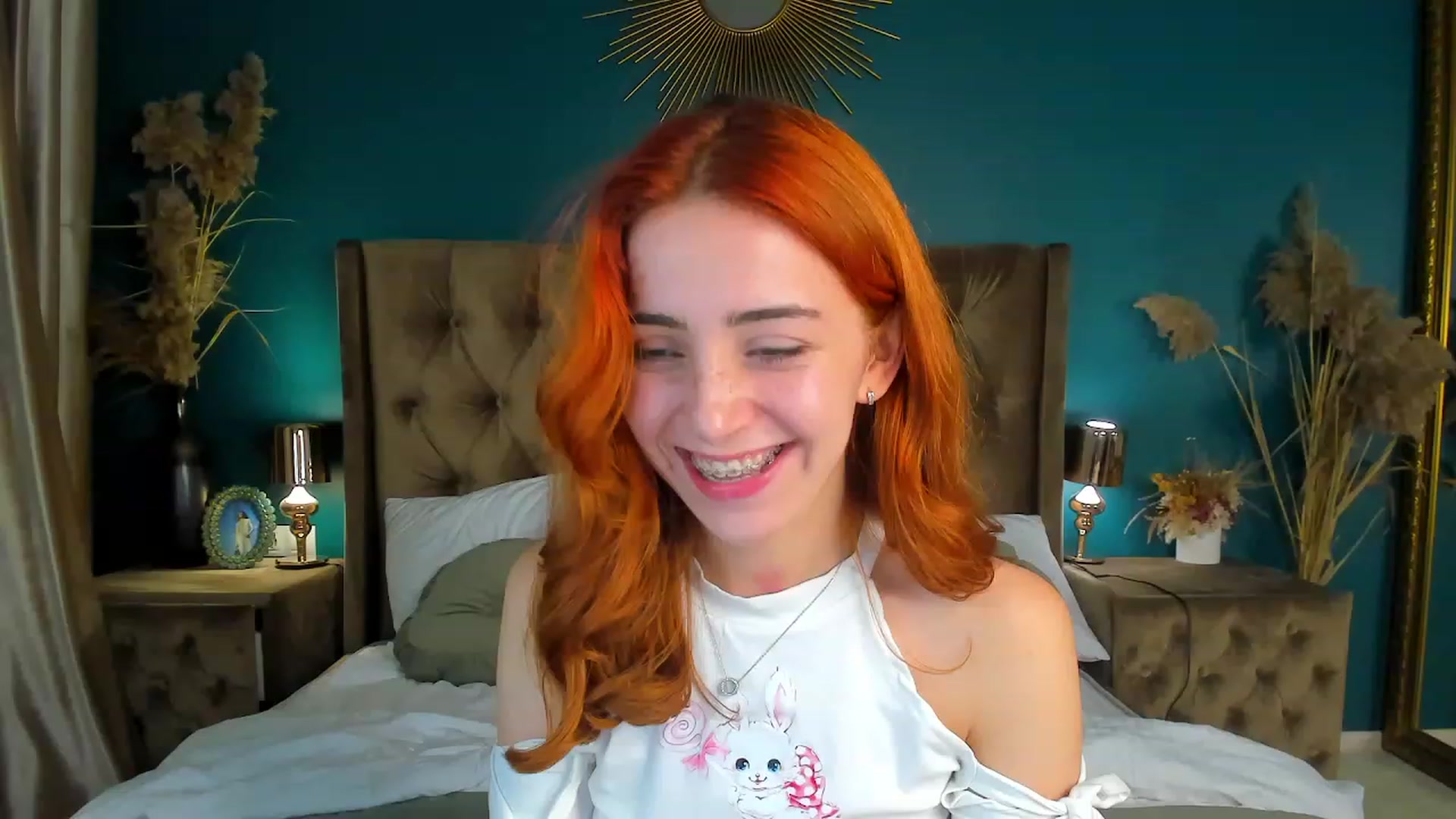 Gallery image thumbnail from ElsaYoung's myfreecams stream on, 09/23/2023, 15:32 image 13 of 20