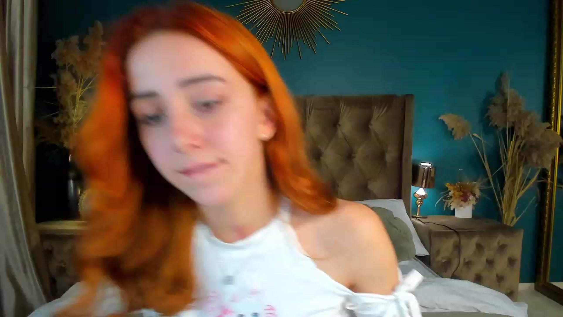 Gallery image thumbnail from ElsaYoung's myfreecams stream on, 09/23/2023, 15:32 image 12 of 20