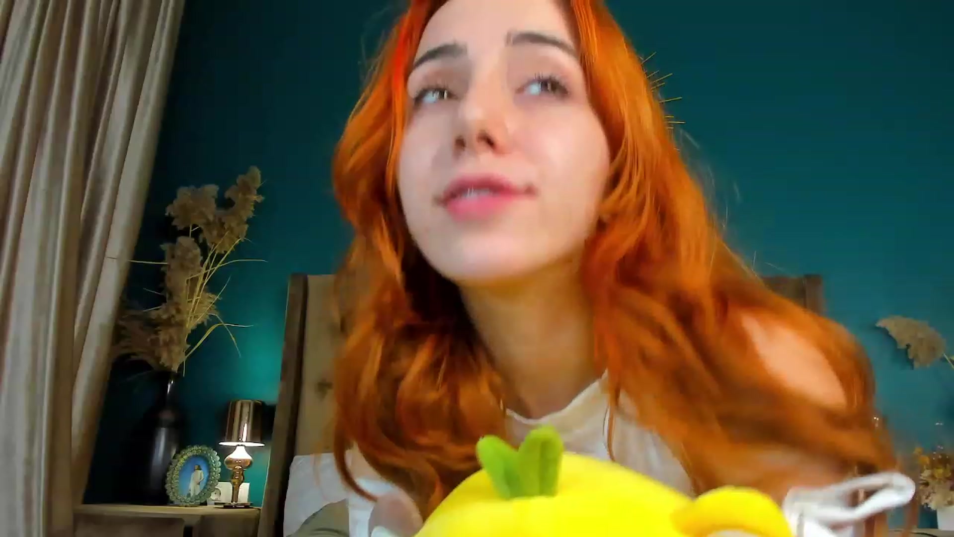 Gallery image thumbnail from ElsaYoung's myfreecams stream on, 09/23/2023, 18:05 image 17 of 20