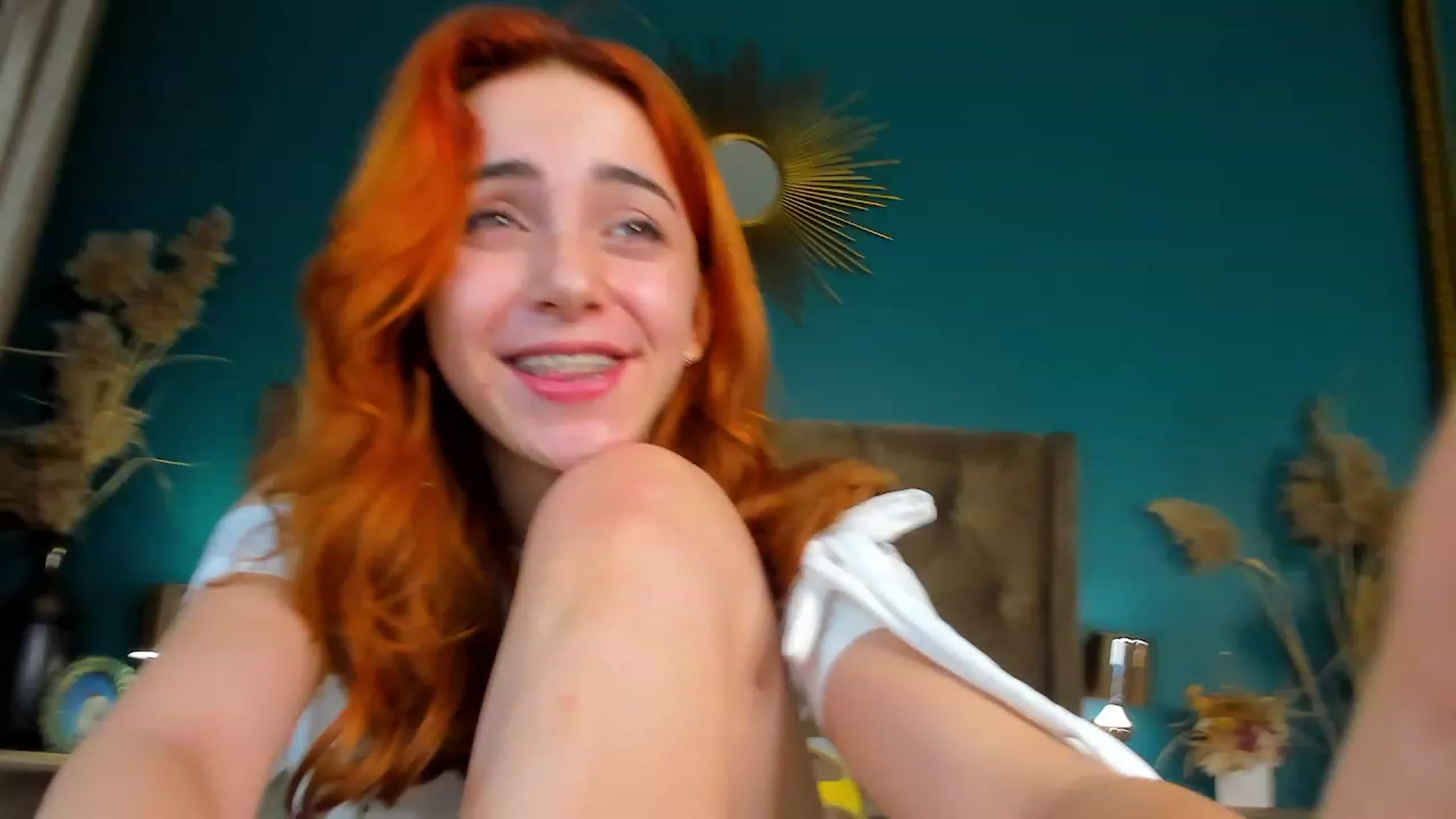 Gallery image thumbnail from ElsaYoung's myfreecams stream on, 09/23/2023, 18:05 image 3 of 20