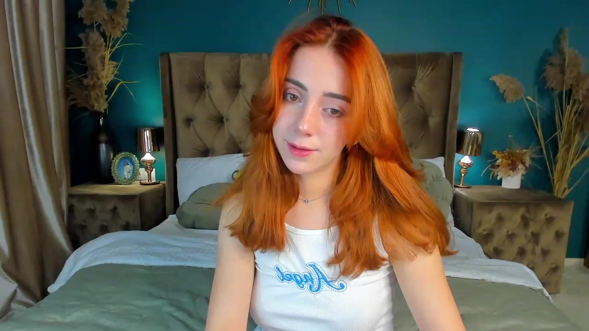 Gallery image thumbnail from ElsaYoung's myfreecams stream on, 09/24/2023, 13:02 image 5 of 20