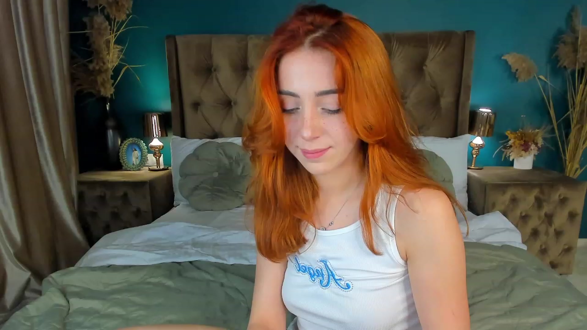 Gallery image thumbnail from ElsaYoung's myfreecams stream on, 09/24/2023, 14:32 image 9 of 20