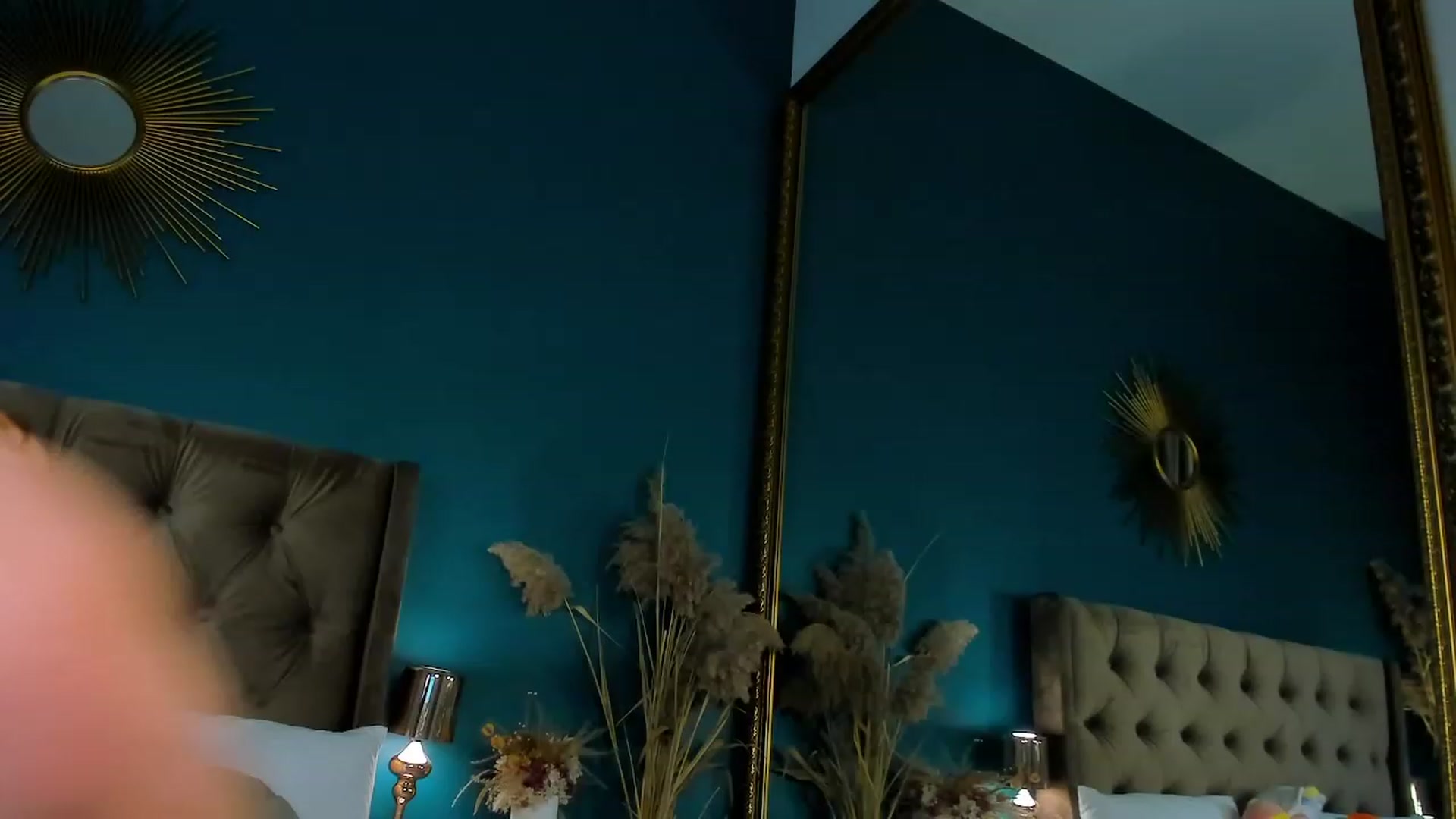 Gallery image thumbnail from ElsaYoung's myfreecams stream on, 09/24/2023, 16:48 image 1 of 20