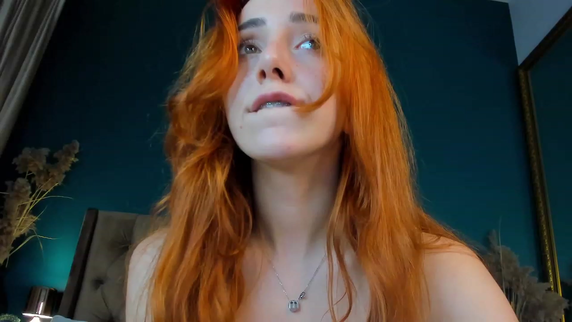Gallery image thumbnail from ElsaYoung's myfreecams stream on, 09/24/2023, 16:48 image 19 of 20