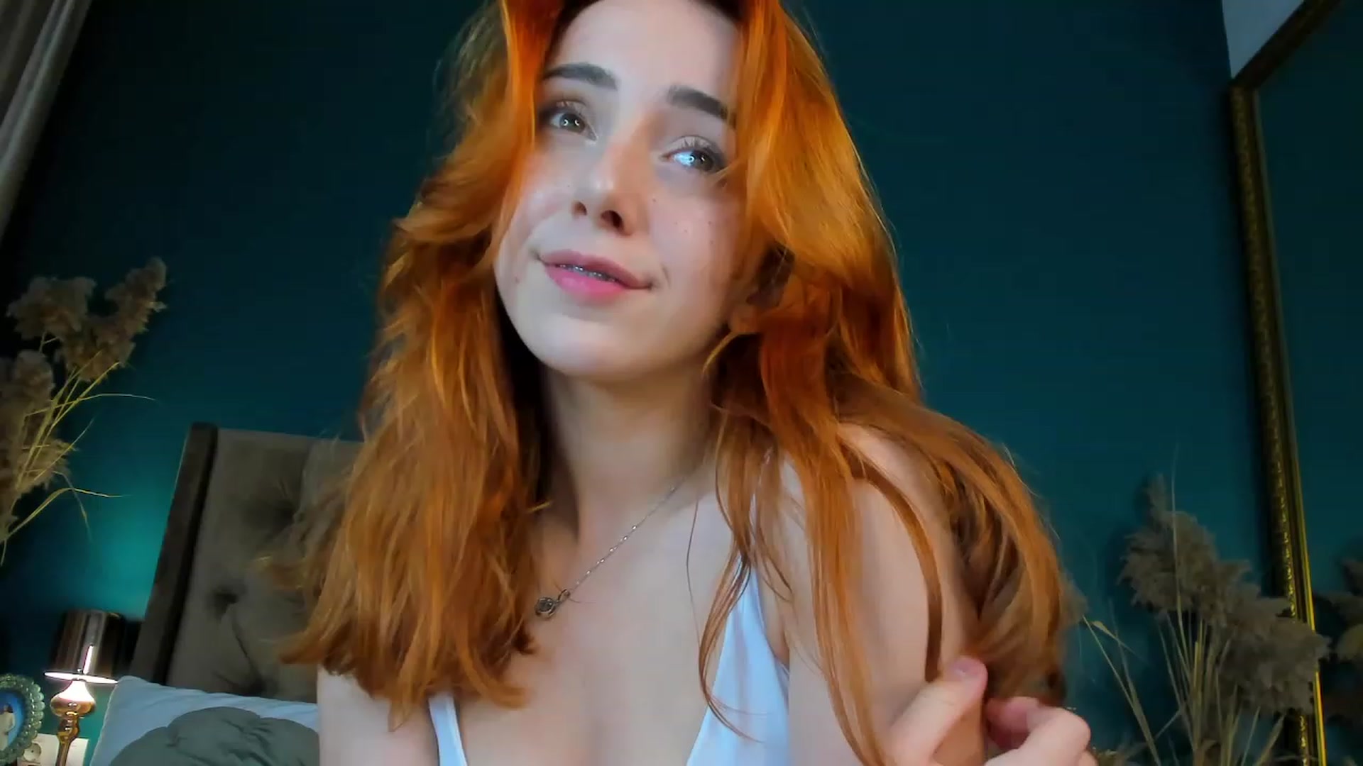 Gallery image thumbnail from ElsaYoung's myfreecams stream on, 09/24/2023, 16:48 image 4 of 20