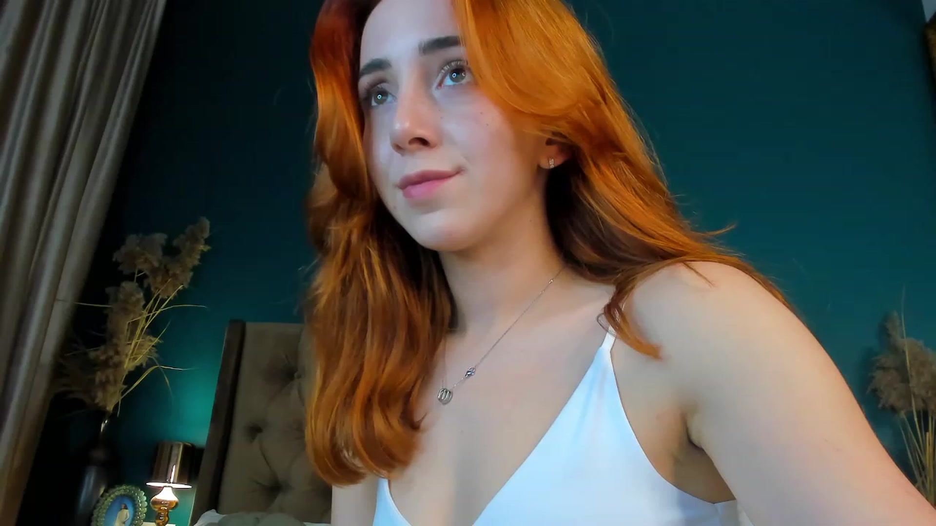 Gallery image thumbnail from ElsaYoung's myfreecams stream on, 09/24/2023, 19:17 image 13 of 20