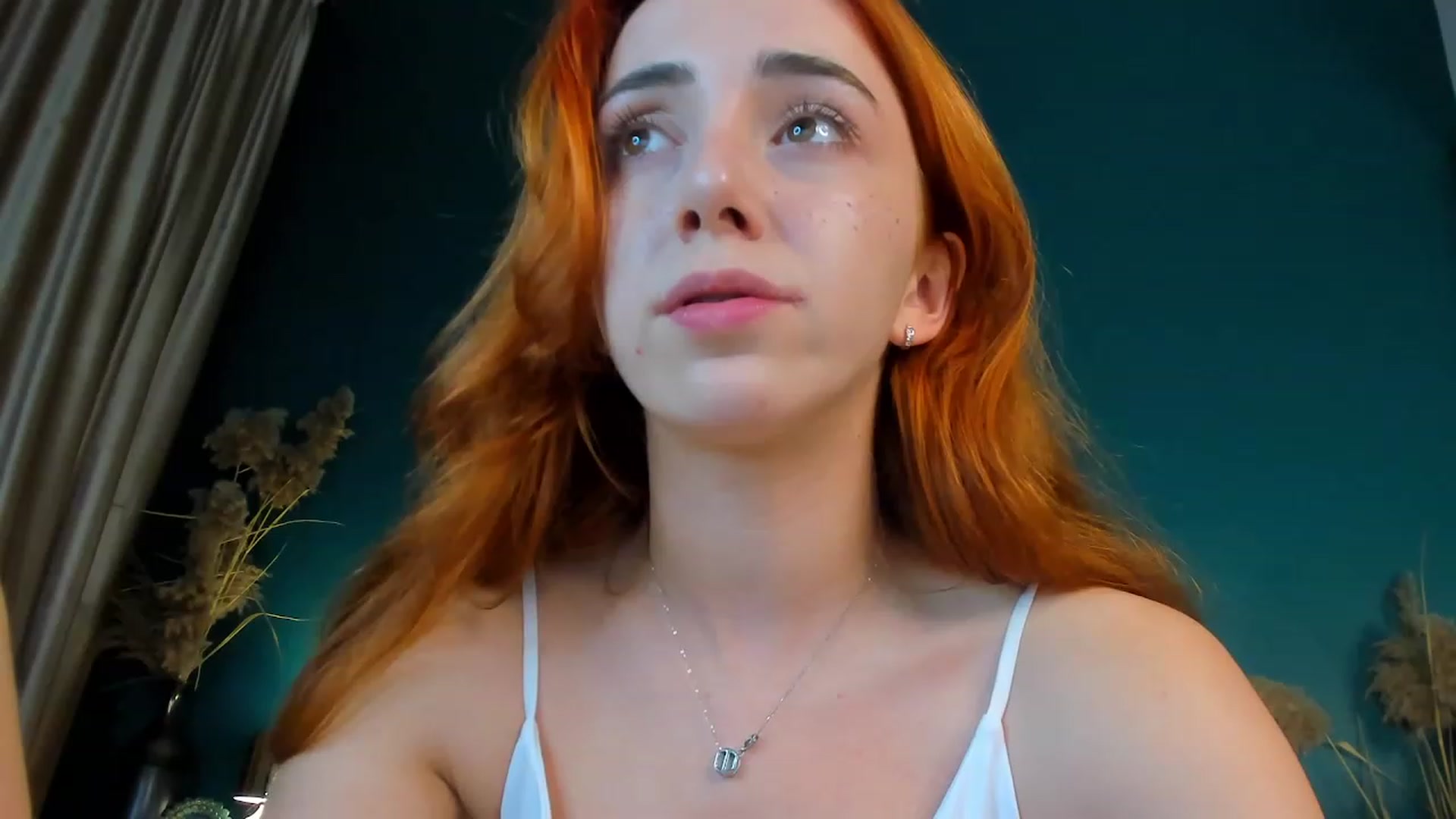 Gallery image thumbnail from ElsaYoung's myfreecams stream on, 09/24/2023, 19:17 image 10 of 20