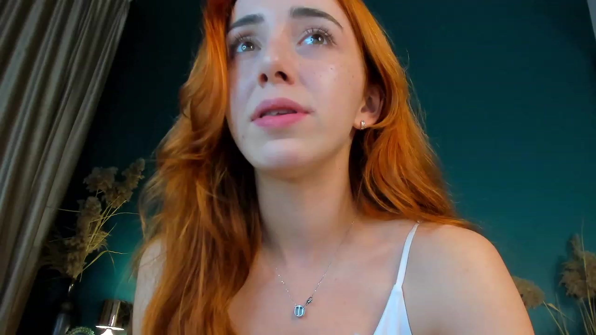 Gallery image thumbnail from ElsaYoung's myfreecams stream on, 09/24/2023, 19:17 image 9 of 20