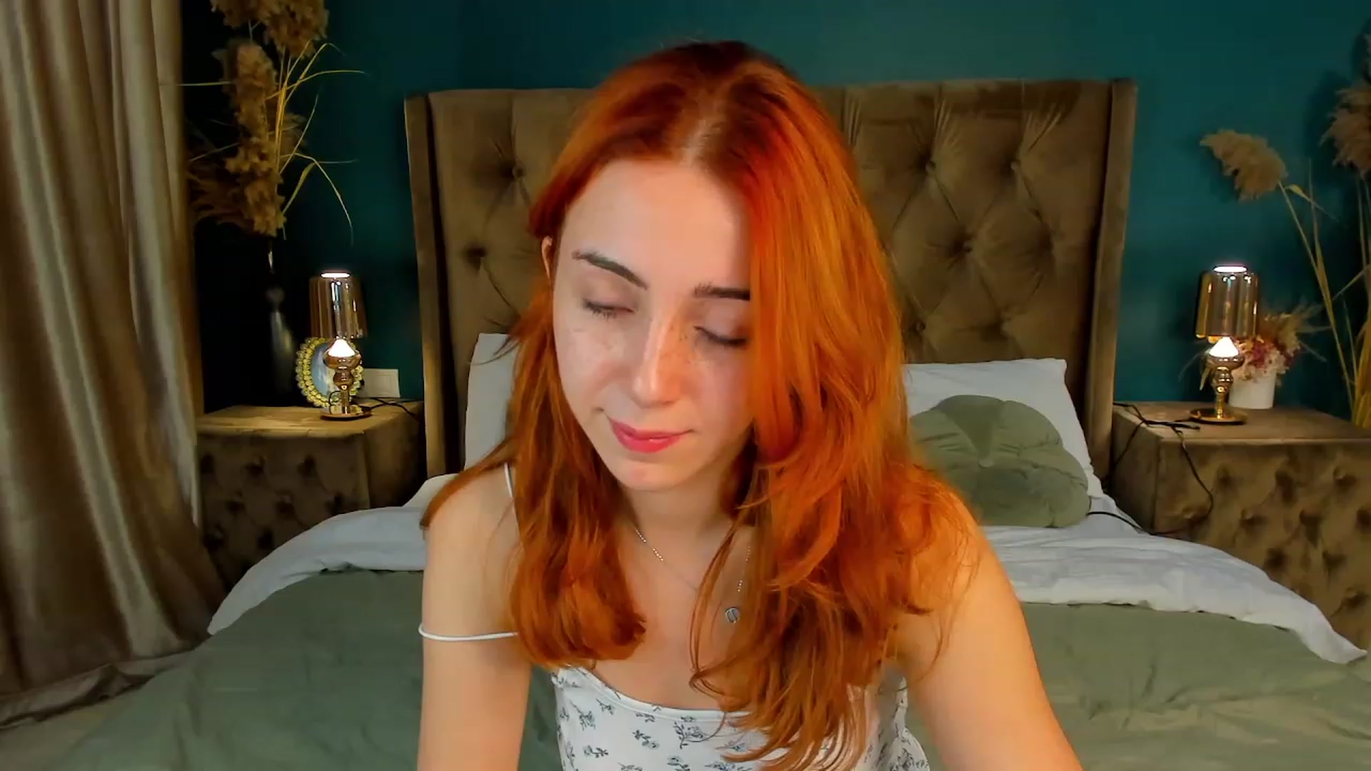 Gallery image thumbnail from ElsaYoung's myfreecams stream on, 09/26/2023, 14:26 image 9 of 20