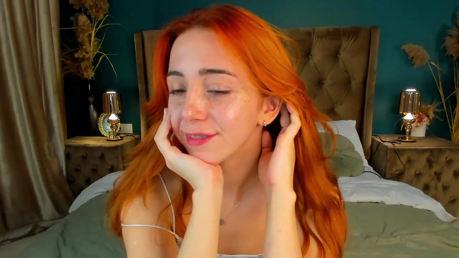 Gallery image thumbnail from ElsaYoung's myfreecams stream on, 09/26/2023, 14:26 image 3 of 20