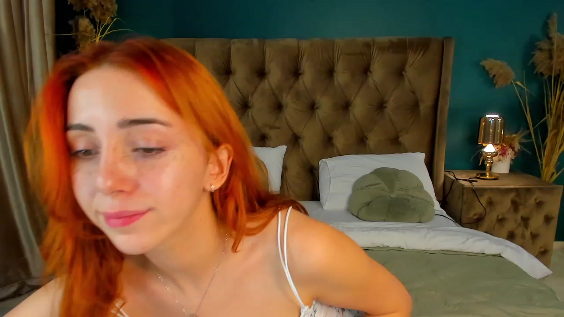 Gallery image thumbnail from ElsaYoung's myfreecams stream on, 09/26/2023, 15:25 image 4 of 20