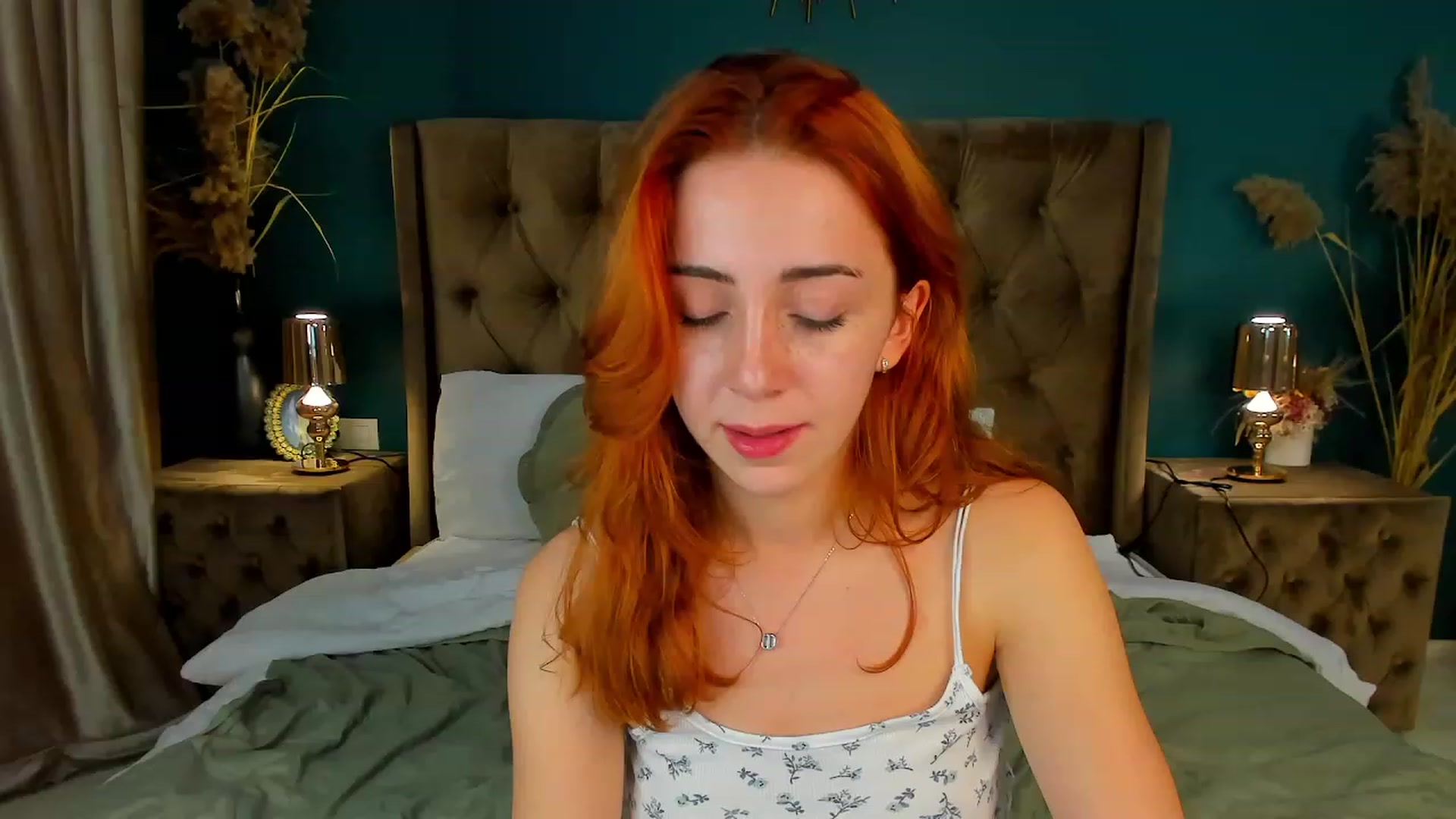 Gallery image thumbnail from ElsaYoung's myfreecams stream on, 09/26/2023, 18:25 image 6 of 20