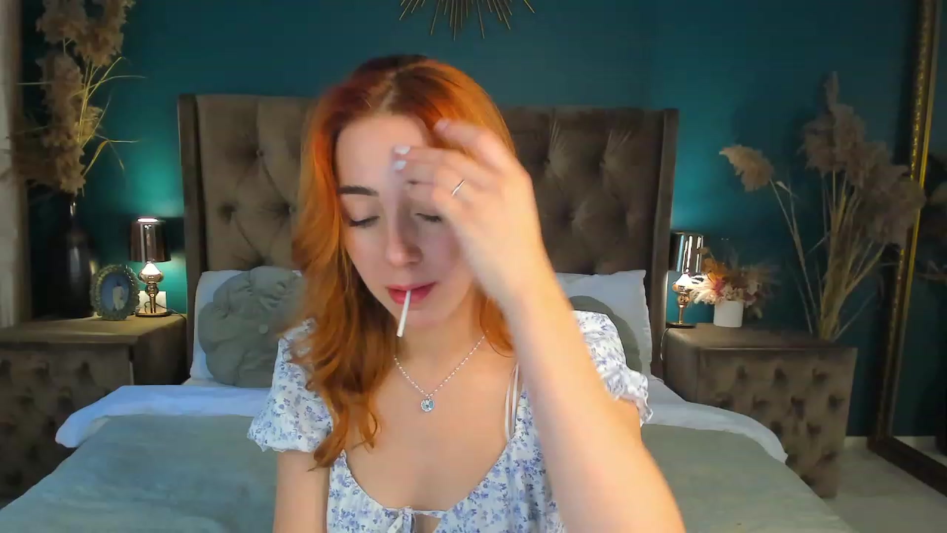 Gallery image thumbnail from ElsaYoung's myfreecams stream on, 09/28/2023, 12:54 image 9 of 20