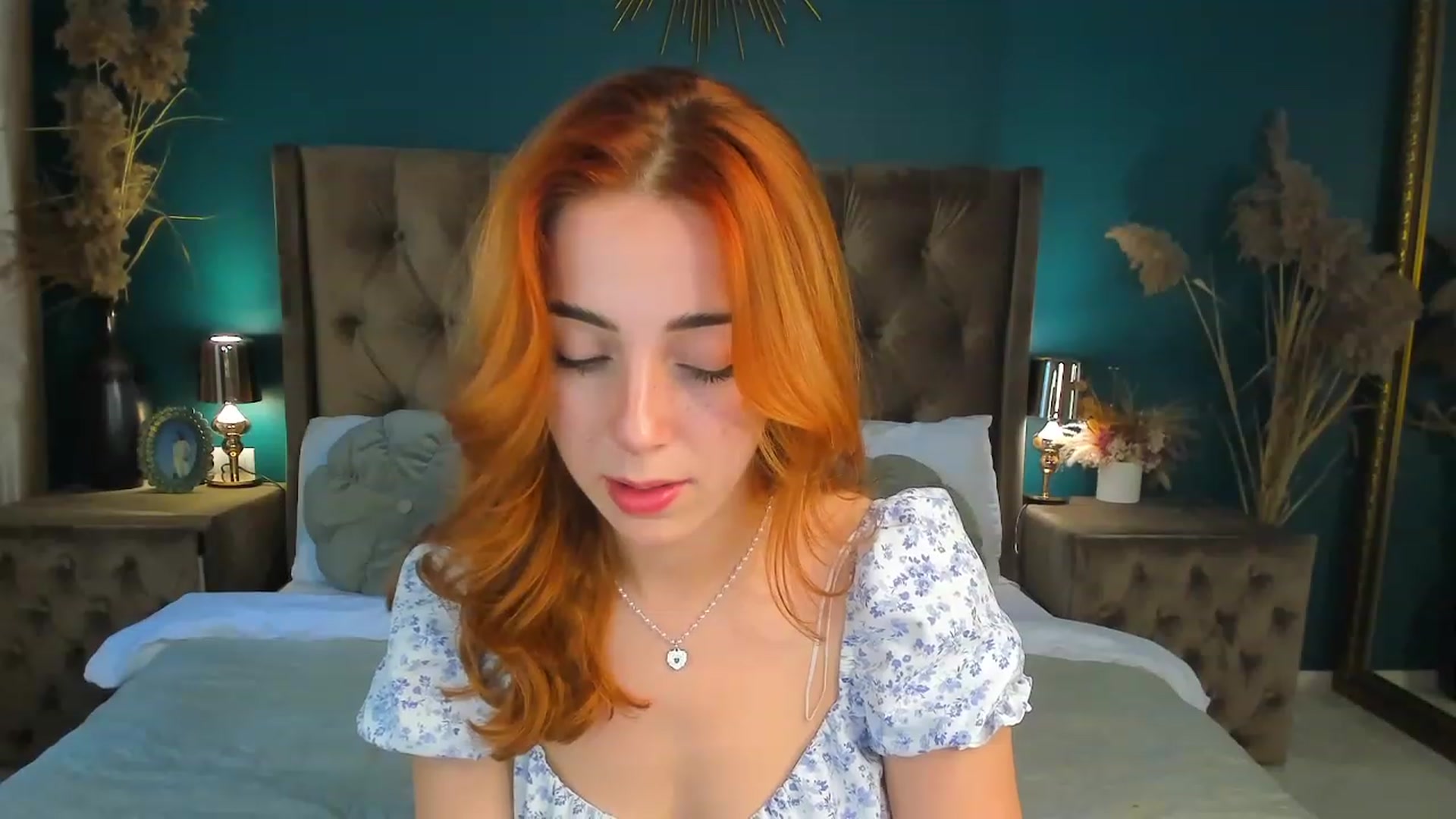 Gallery image thumbnail from ElsaYoung's myfreecams stream on, 09/28/2023, 12:54 image 16 of 20
