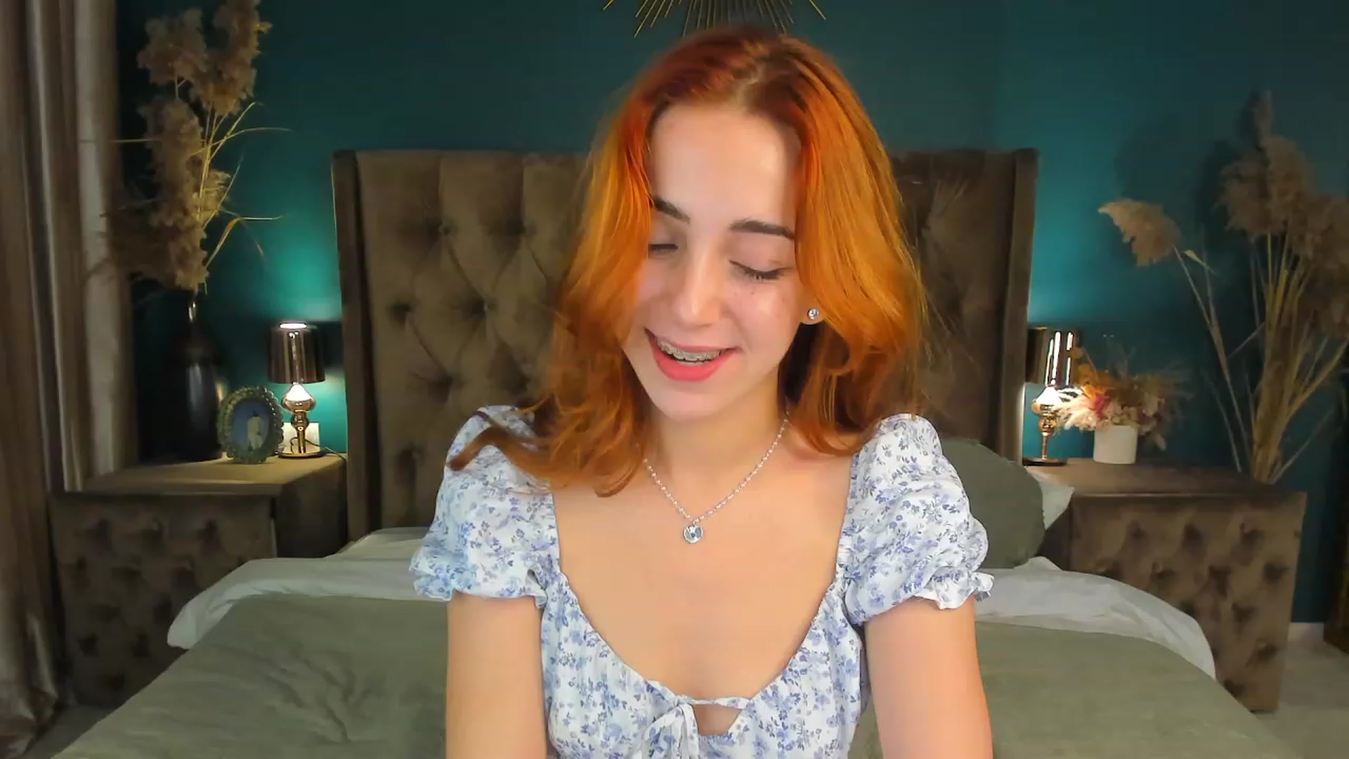 Gallery image thumbnail from ElsaYoung's myfreecams stream on, 09/28/2023, 17:14 image 8 of 20
