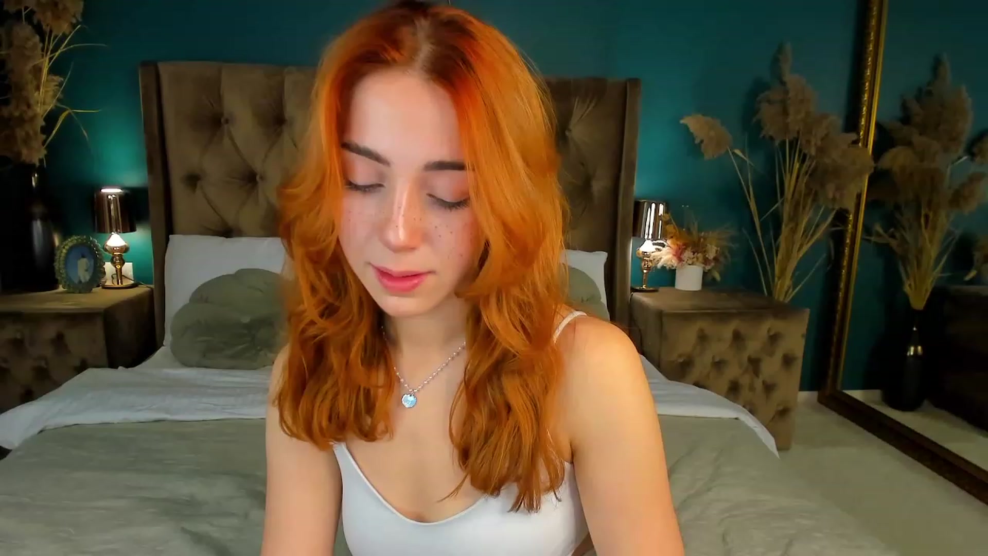 Gallery image thumbnail from ElsaYoung's myfreecams stream on, 09/29/2023, 12:32 image 17 of 20