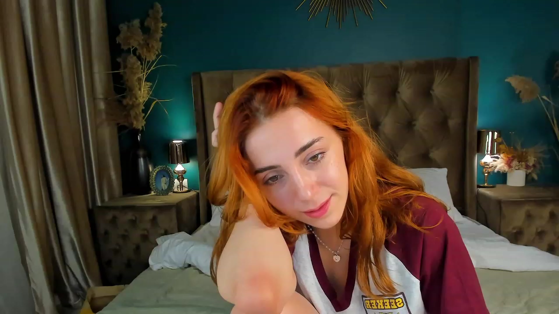 Gallery image thumbnail from ElsaYoung's myfreecams stream on, 09/29/2023, 19:07 image 4 of 20