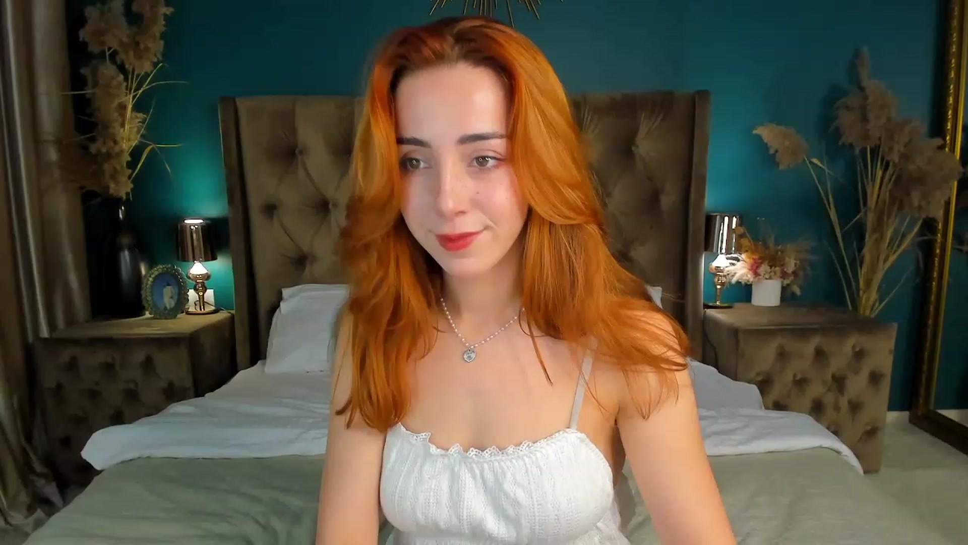 Gallery image thumbnail from ElsaYoung's myfreecams stream on, 09/30/2023, 12:31 image 10 of 20