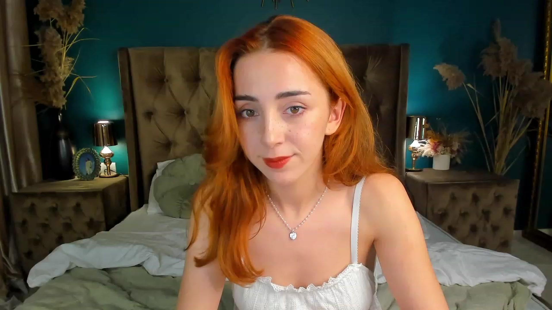 Gallery image thumbnail from ElsaYoung's myfreecams stream on, 09/30/2023, 17:22 image 6 of 20
