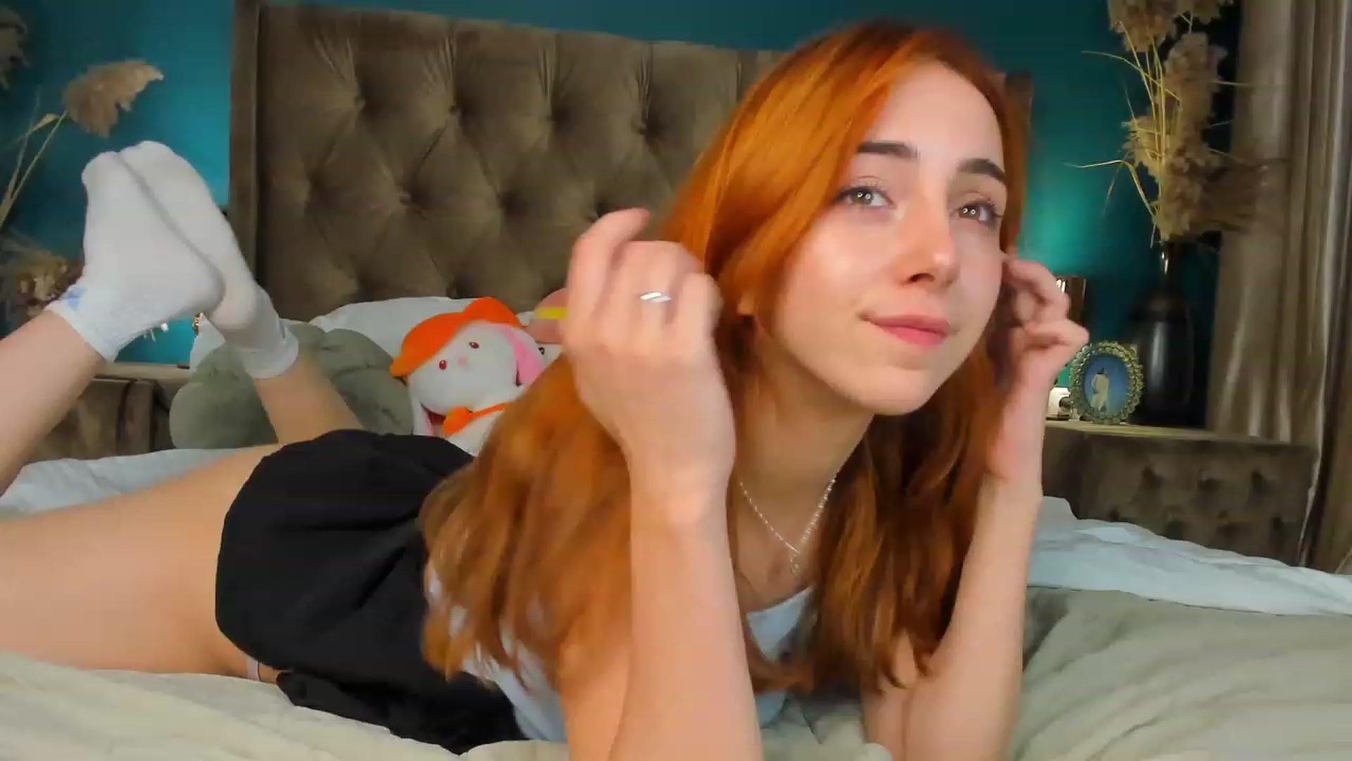 Gallery image thumbnail from ElsaYoung's myfreecams stream on, 10/06/2023, 16:43 image 10 of 20