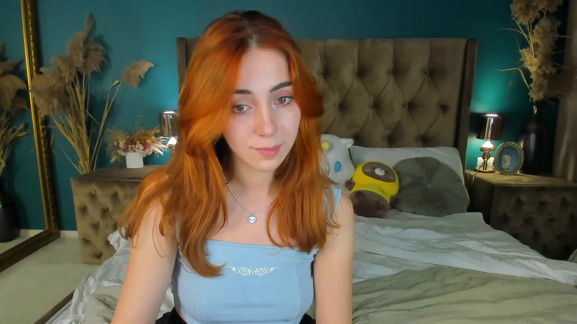 Gallery image thumbnail from ElsaYoung's myfreecams stream on, 10/06/2023, 18:43 image 9 of 20