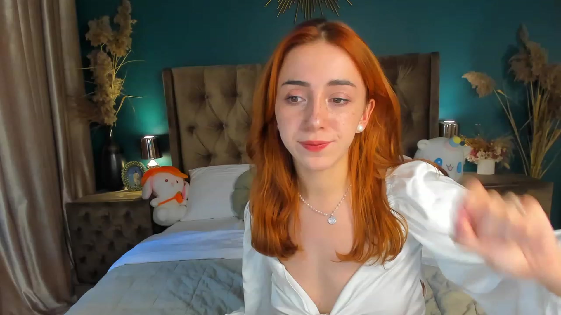 Gallery image thumbnail from ElsaYoung's myfreecams stream on, 10/07/2023, 06:46 image 11 of 20