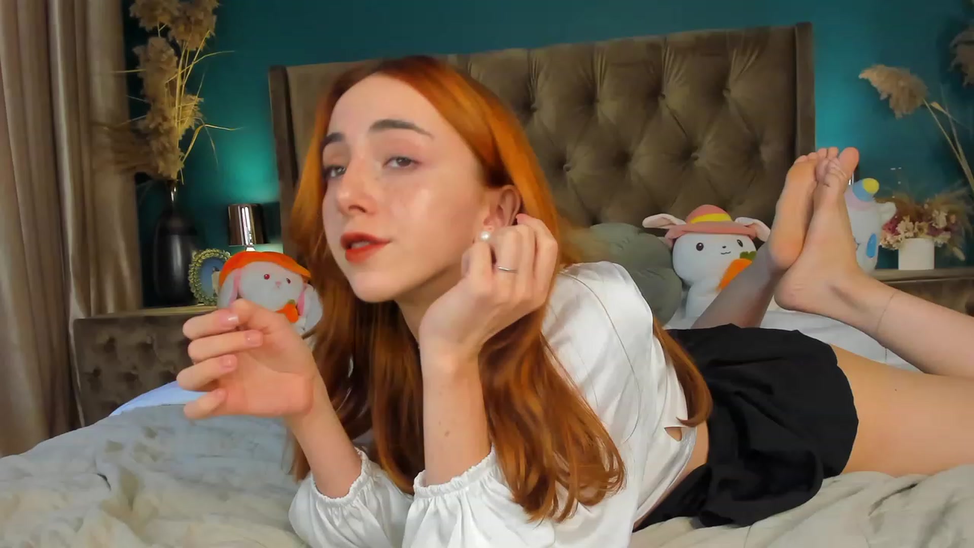 Gallery image thumbnail from ElsaYoung's myfreecams stream on, 10/07/2023, 07:42 image 17 of 20