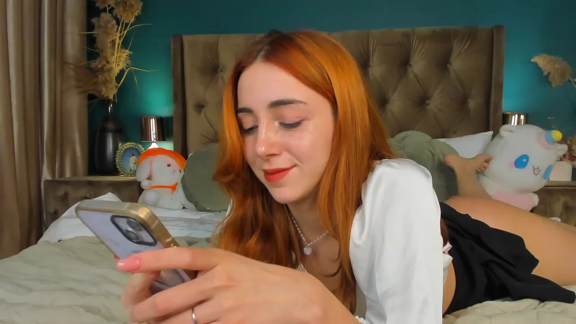 Gallery image thumbnail from ElsaYoung's myfreecams stream on, 10/07/2023, 11:55 image 10 of 20