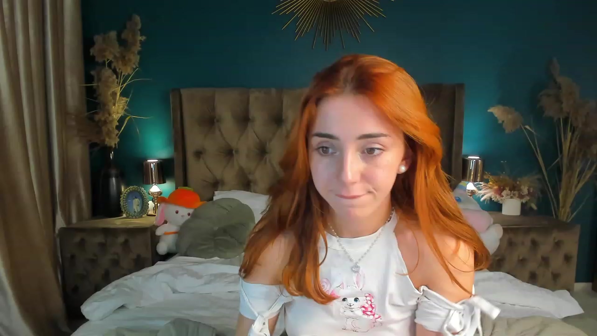 Gallery image thumbnail from ElsaYoung's myfreecams stream on, 10/07/2023, 22:00 image 7 of 20