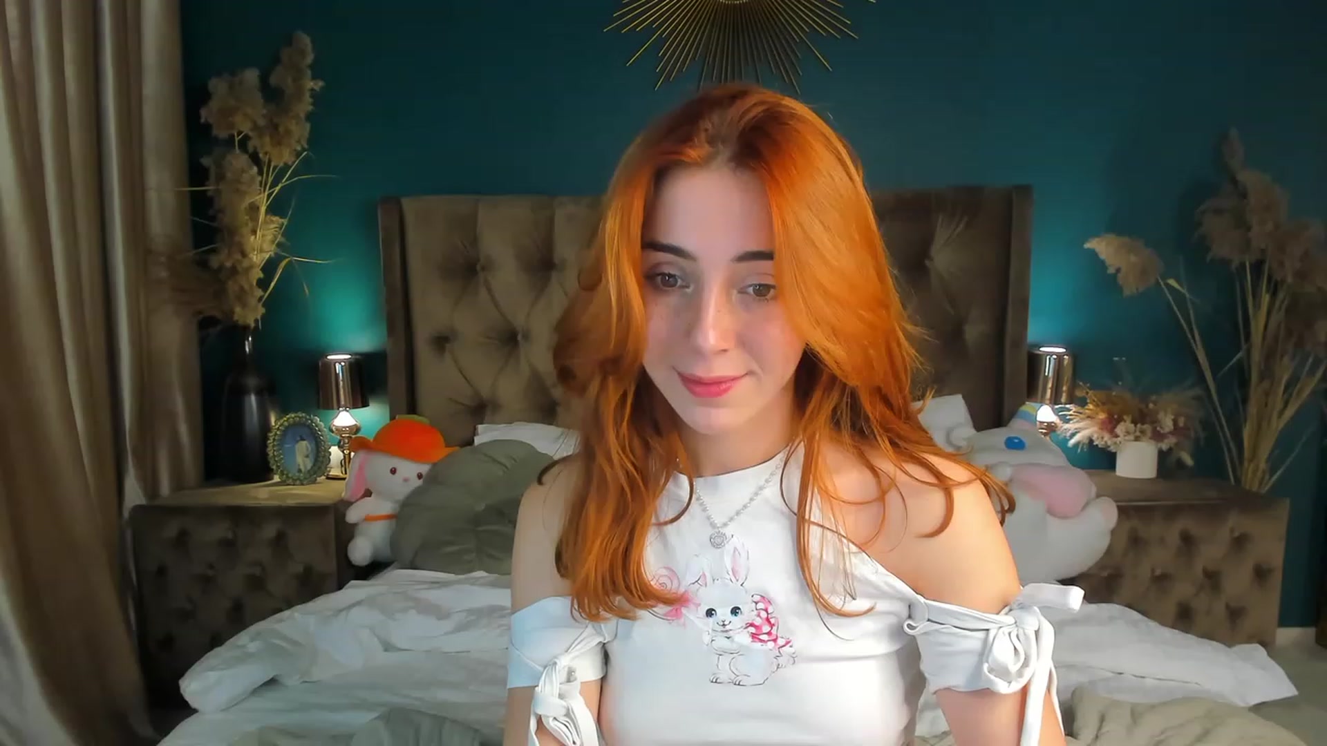 Gallery image thumbnail from ElsaYoung's myfreecams stream on, 10/07/2023, 22:00 image 4 of 20