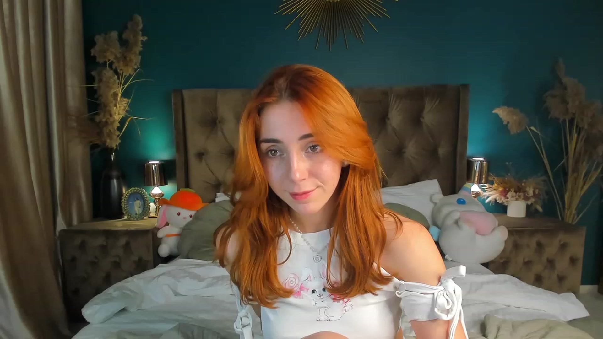 Gallery image thumbnail from ElsaYoung's myfreecams stream on, 10/07/2023, 22:00 image 8 of 20