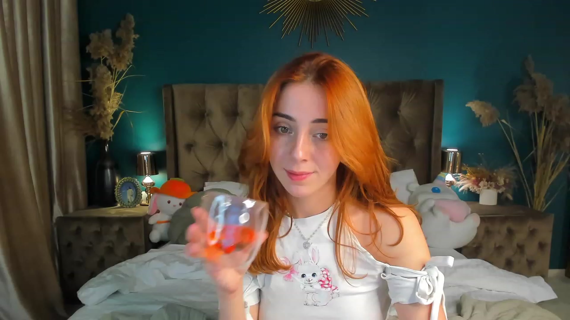 Gallery image thumbnail from ElsaYoung's myfreecams stream on, 10/07/2023, 22:00 image 5 of 20
