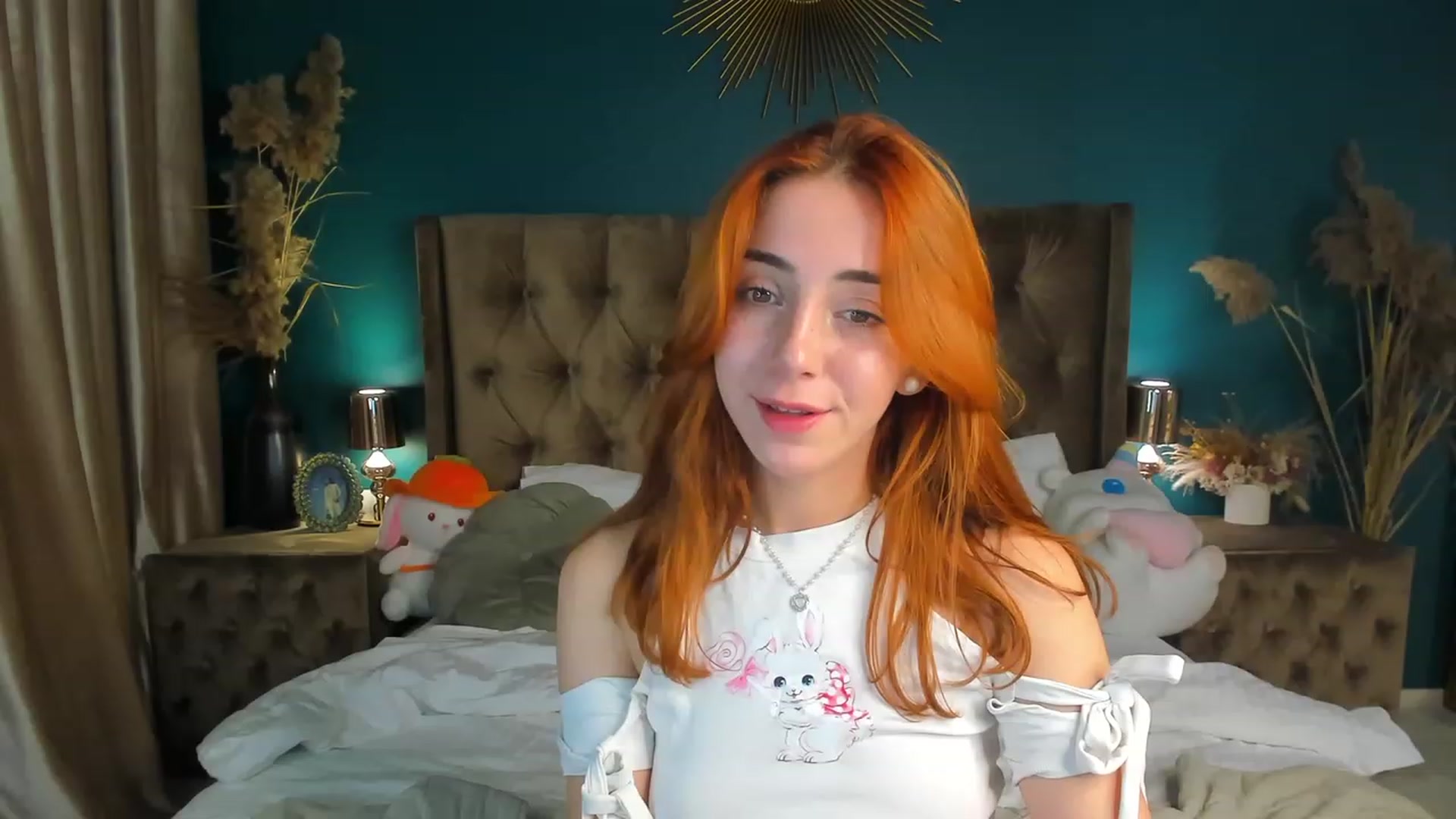 Gallery image thumbnail from ElsaYoung's myfreecams stream on, 10/07/2023, 22:00 image 3 of 20