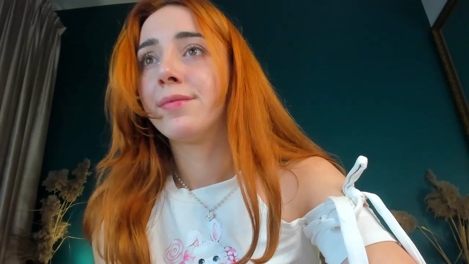Gallery image thumbnail from ElsaYoung's myfreecams stream on, 10/08/2023, 01:22 image 18 of 20