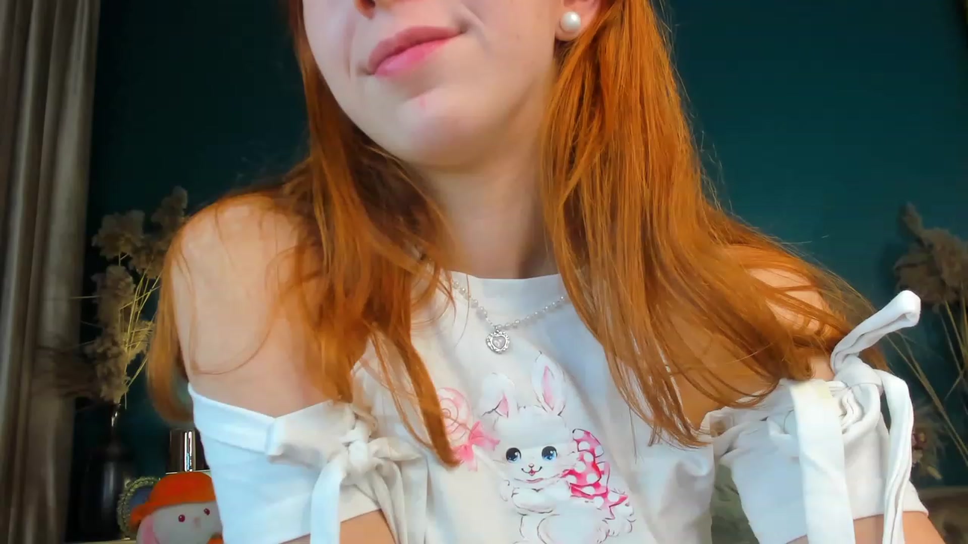 Gallery image thumbnail from ElsaYoung's myfreecams stream on, 10/08/2023, 01:22 image 12 of 20