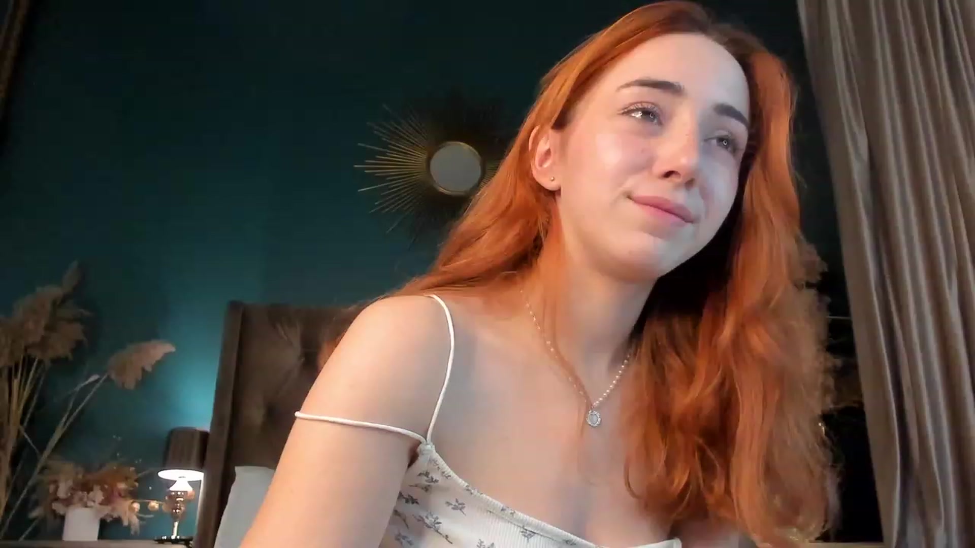 Gallery image thumbnail from ElsaYoung's myfreecams stream on, 10/13/2023, 16:00 image 16 of 20